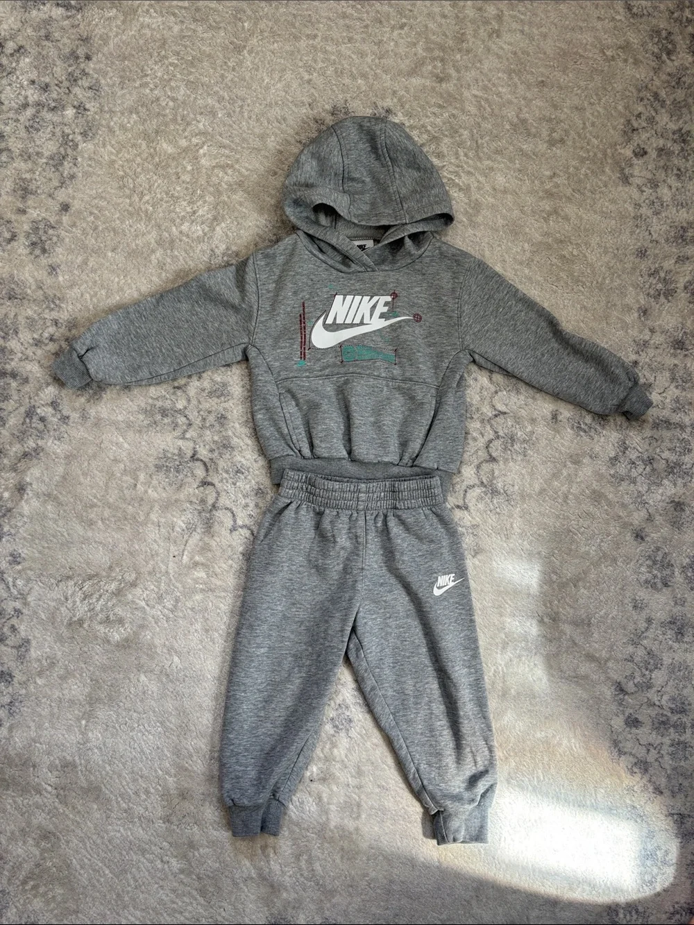 Nike Gray Kids Hoodie & Joggers Set with Logo toddler 3T